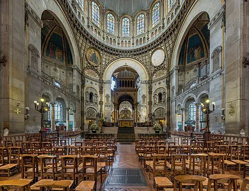 The Raised Choir and the Gilded Ciborium