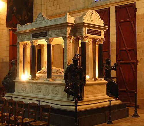 Cenotaph of General de Lamoricière