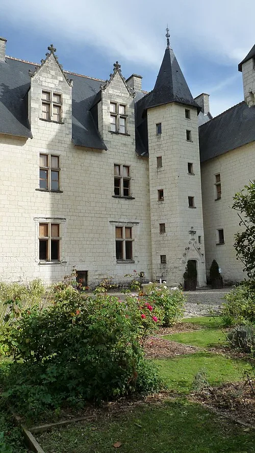The Renaissance Windows of the West Facade